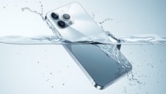 Moderne Smartphones werden gerne als wasserdicht vermarktet, sind es aber nur bedingt.