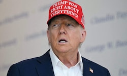 „Trump hatte mit allem recht“, steht auf der Kappe des US-Präsidenten.