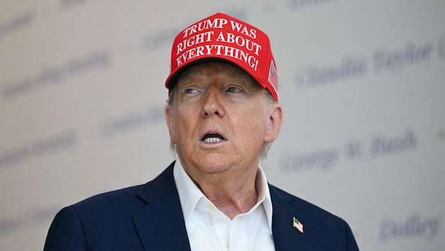Trump stellt seit Langem das US-Wahlsystem infrage und behauptet fälschlicherweise, seine ...