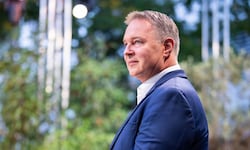 Vizekanzler Andreas Babler (SPÖ) hat am Montag im Sommergespräch unter anderem über leistbares ...