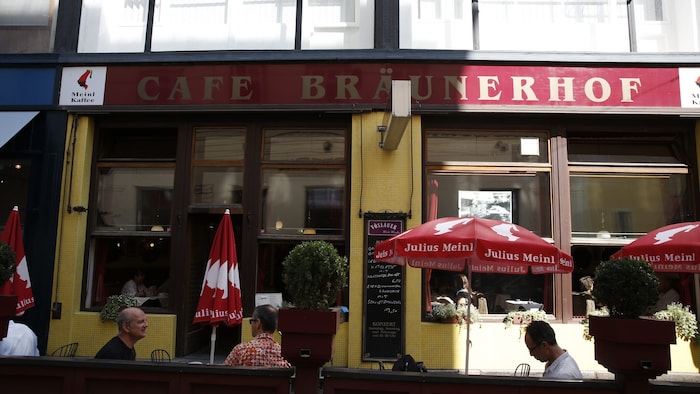 Mario Plachutta und Peter Friese übernahmen den Bräunerhof und retteten das Traditionskaffee vor ...