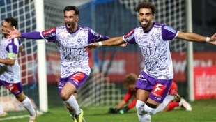 Denizcan Cosgun (re.) präsentierte sich gleich als Verstärkung.