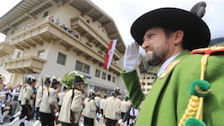 Landeskommandant Thomas Saurer (vorne im Bild) wünscht sich eine „verantwortungsvolle und ...