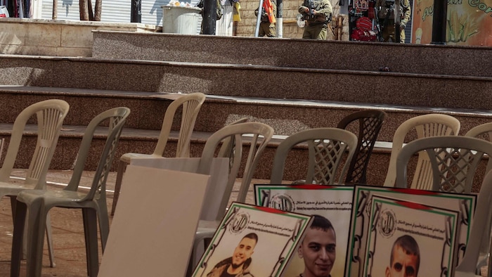 Eine Protestaktion spielte auf ein Video der Hamas an.