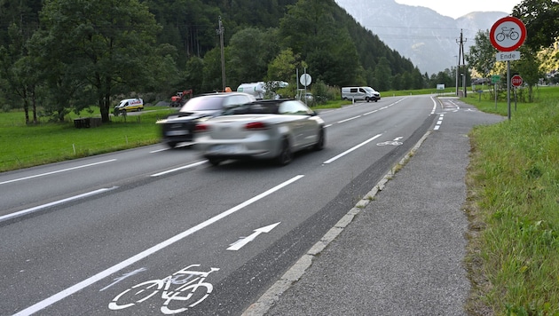 Die Bodenmarkierung im Verbot verleitet dazu, hier trotzdem zu fahren.
