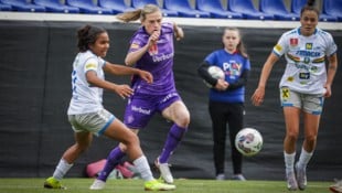 Carina Wenninger (Mi.) will mit der Austria Serien-Titelgewinner St. Pölten ablösen.