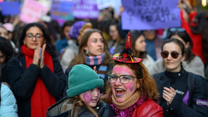 Eine Demonstration für Frauenrechte in Istanbul am 8.März 2025