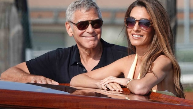 George und Amal Clooney sorgten bei der Ankunft in Venedig nicht nur für Glamour, sondern auch ...