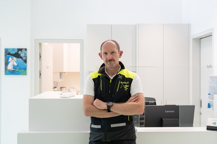 Gernot Walder, Facharzt für Infektiologie und Tropenmedizin, betreibt von Osttirol aus ein ...