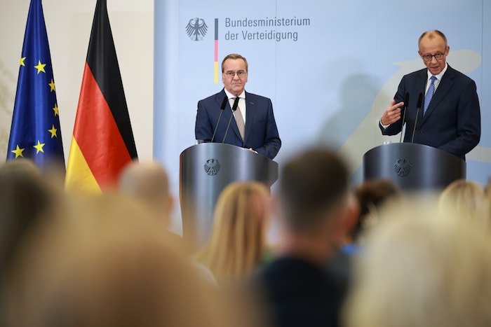 Kanzler Merz erklärte jüngst, dass er die deutsche Armee zur „stärksten Europas“ ausbauen möchte ...