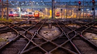 Vor allem entlang der Gleise der Westbahnstrecke auf der Höhe Penzing war der etwa einstündige ...