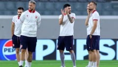 Marko Arnautovic (2. von li.) scheitert mit Roter Stern Belgrad im Champions-League-Play-off.