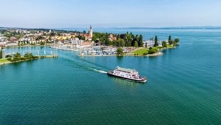 Der Hafen Romanshorn am Bodensee – das Seebad, wo das Unglück passierte, ist nur wenige ...