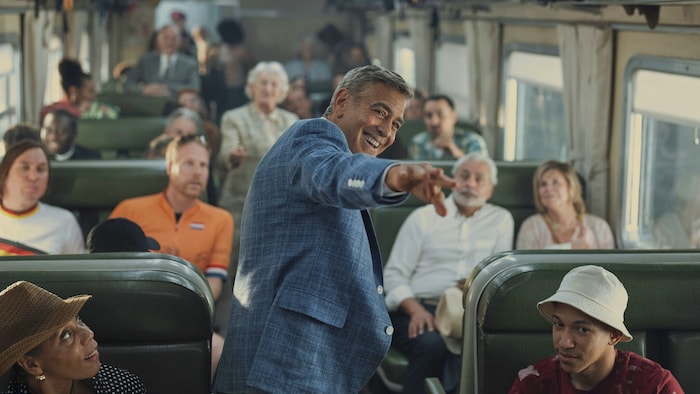 George Clooney lässt seinen Charme in „Jay Kelly“ spielen.