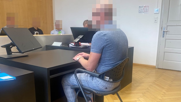 Der Deutsche gestand seine Schuld ein. Er wurde zu einer zweijährigen Haftstrafe verurteilt, das ...