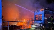 Mit Löschwasser aus der Neuen Donau konnte der Brand gelöscht werden.