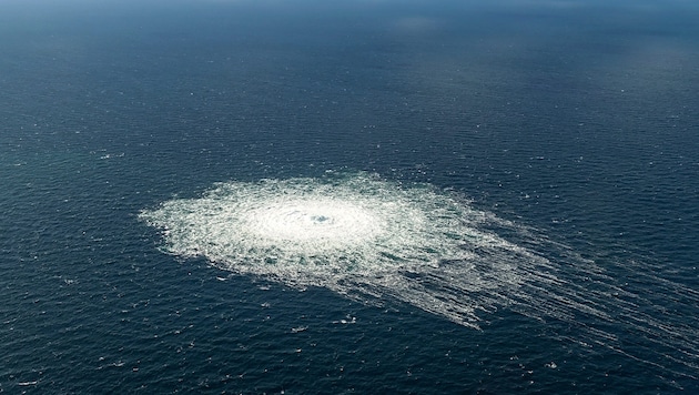 Nach den Explosionen bei der Pipeline, die russisches Gas nach Deutschland lieferte, stiegen ...
