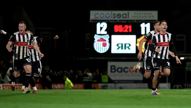 Sensationssieg gegen Manchester United – bei Grimsby Town kannte der Jubel keine Grenzen.