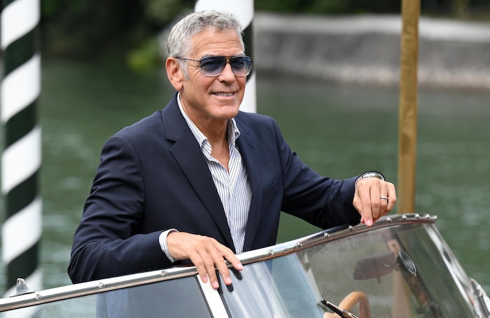George Clooney soll sich unwohl gefühlt haben und musste deswegen manche Interview-Termine ...