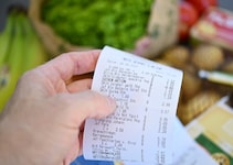 Beim Blick auf die Rechnung staunt man oft nicht schlecht. Vergleicht man die Preise mit ...