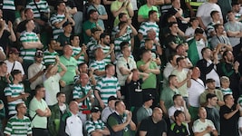 Die Fans von Celtic Glasgow haben vom Vorstand die Nase voll.
