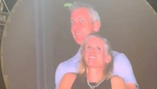 Erwischt! Die Kiss-Cam des Coldplay-Konzerts outete die verhängnisvolle Affäre zwischen Andy ...