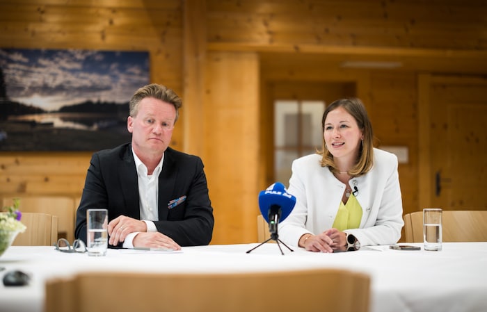 IV-Präsident Knill mit Ministerin Plakolm