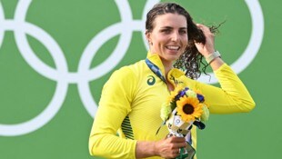 Der dreifachen Kanuslalom-Olympiasiegerin Jessica Fox ist ein Tumor aus ihrer linken Niere ...