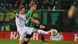 Dominik Popp bei einem seiner Einsätze im Dress von Wacker Innsbruck in Schwarz-grün. Nun ist er ...