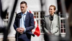 Die dänische Ministerpräsidentin Mette Fredriksen entschuldigte sich für die Zwangsverhütung bei ...