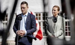 Die dänische Ministerpräsidentin Mette Fredriksen entschuldigte sich für die Zwangsverhütung bei ...
