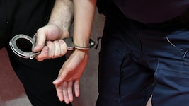 Für die Täter klickten die Handschellen, das Trauma der Frau blieb.