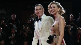 Die britische Schauspielerin Naomi Watts und der US-amerikanische Schauspieler Billy Crudup ...
