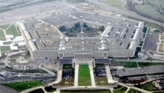 Im Pentagon arbeitet man offenbar an täuschend echten Deepfake-Internetnutzern.