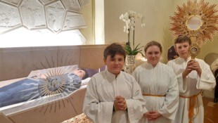 Im April 2023 waren Wolfsberger Ministranten nach Assisi gereist, um das Grab Carlo Acutis zu ...