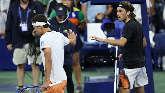 Stefanos Tsitsipas (re.) war richtig sauer.