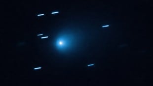 Leuchtet zwar, zieht aber keinen Schweif hinter sich her: „3I/ATLAS“ ist ein seltsames Objekt. 