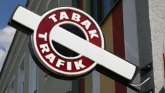 In mehreren Trafiken soll das Duo zugeschlagen haben.
