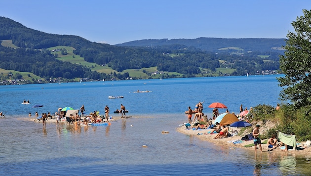 Vor allem an den Seen wie dem Attersee schreckte der verregnete Juli Gäste ab.