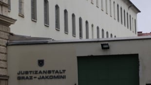 In der Justizanstalt Graz-Jakomini sitzen fast 500 Häftlinge. Einige davon könnten nun für eine ...