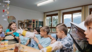 Kindergärten bilden die Basis des Bildungswegs.