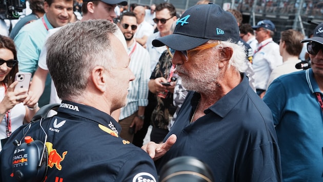 Christian Horner (l.) und Flavio Briatore (r.) beim Grand Prix von Österreich in Spielberg.