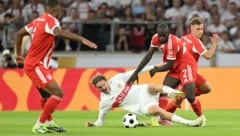 Stuttgart-Stürmer Nick Woltemade wechselt nicht zum FC Bayern, sondern zu Newcastle United. Und ...