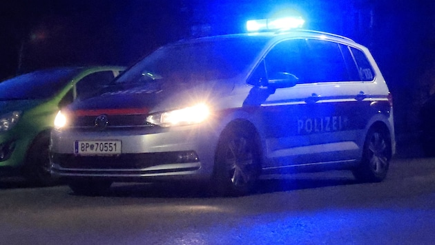 Die Polizei entzog dem Mann vorläufig den Führerschein.