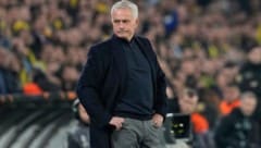 José Mourinho kassiert für seinen Rauswurf bei Fenerbahce 15 Millionen Euro.
