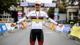 Franz-Josef Lässer gewann bei der Paracycling-WM in Ronse das Einzelzeitfahren seiner Klasse. ...