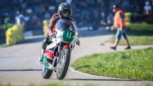 Mühlfried Minich auf seiner Yamaha.
