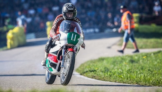 Mühlfried Minich auf seiner Yamaha.