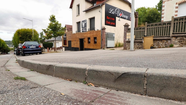 Im Norden Frankreichs ist ein Autofahrer nach einer Auseinandersetzung in einer Bar in eine ...