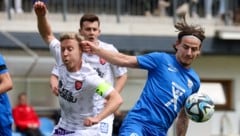 Bramberg (li. Nindl) und Grödig (Lazarevic) lieferten sich ein enges Duell.